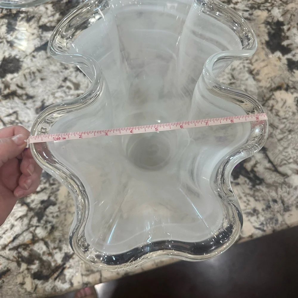 Tammoro Home Murano Art Glass Hand Blown Mid-Century Modern White Swirled Vase